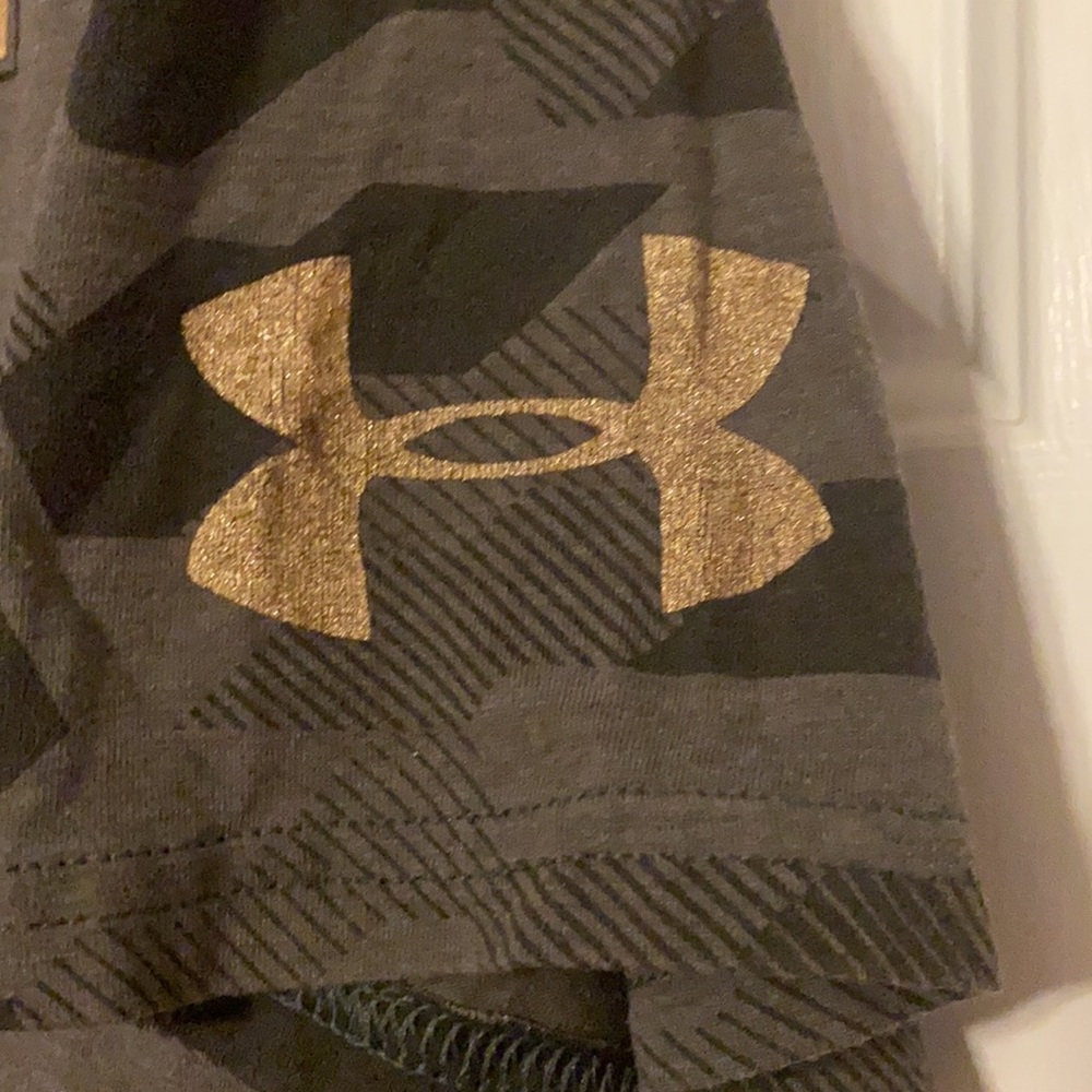 Men’s under armour short sleeve tee, size large - Picture 2 of 5